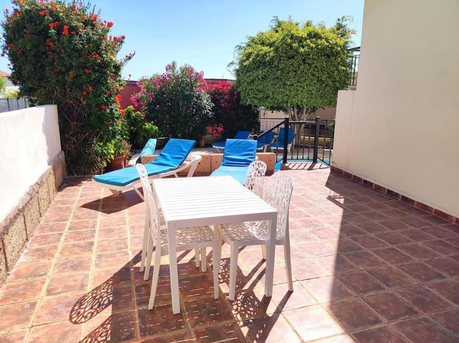 Private Pool 'Villa Vibe Tenerife' Sunset & Ocean View Chayofa Extérieur photo